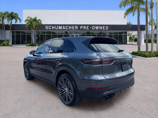 Used 2022 Porsche Cayenne AWD/4WD image 5
