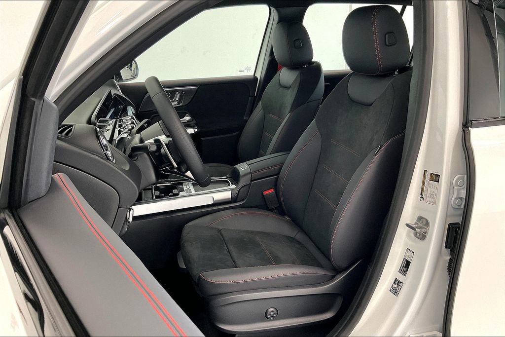 New 2026 Mercedes-Benz GLB 35 AMG 4MATIC image 9