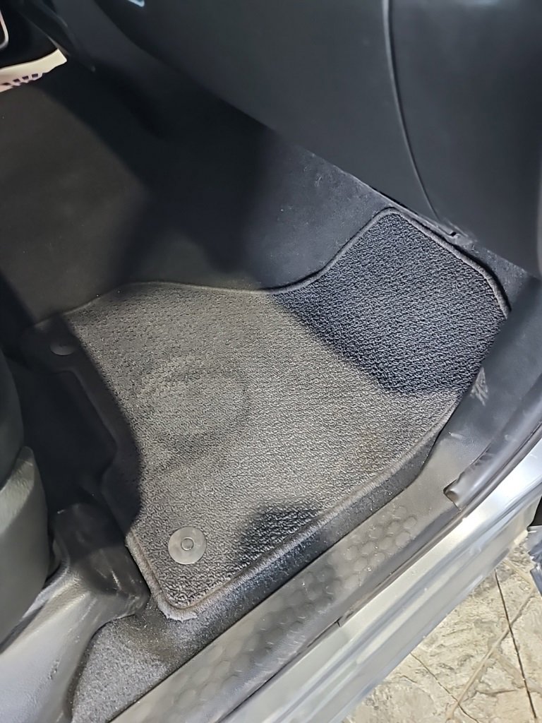 Used 2024 RAM 2500 Laramie image 16