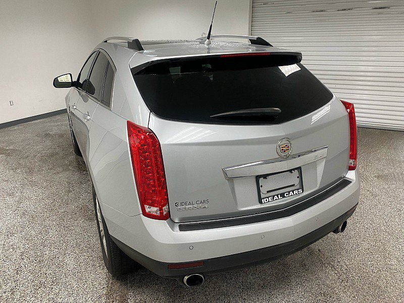 Used 2010 Cadillac SRX Luxury image 7