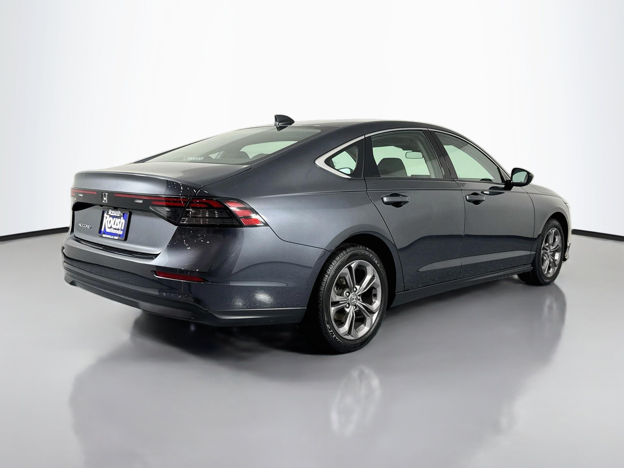 Certified 2024 Honda Accord EX image 5