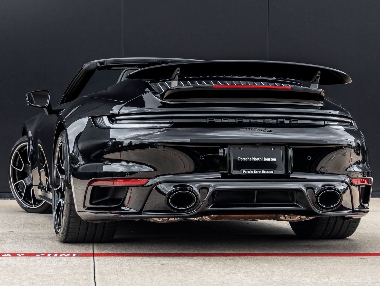 Certified 2024 Porsche 911 Turbo AWD/4WD image 3