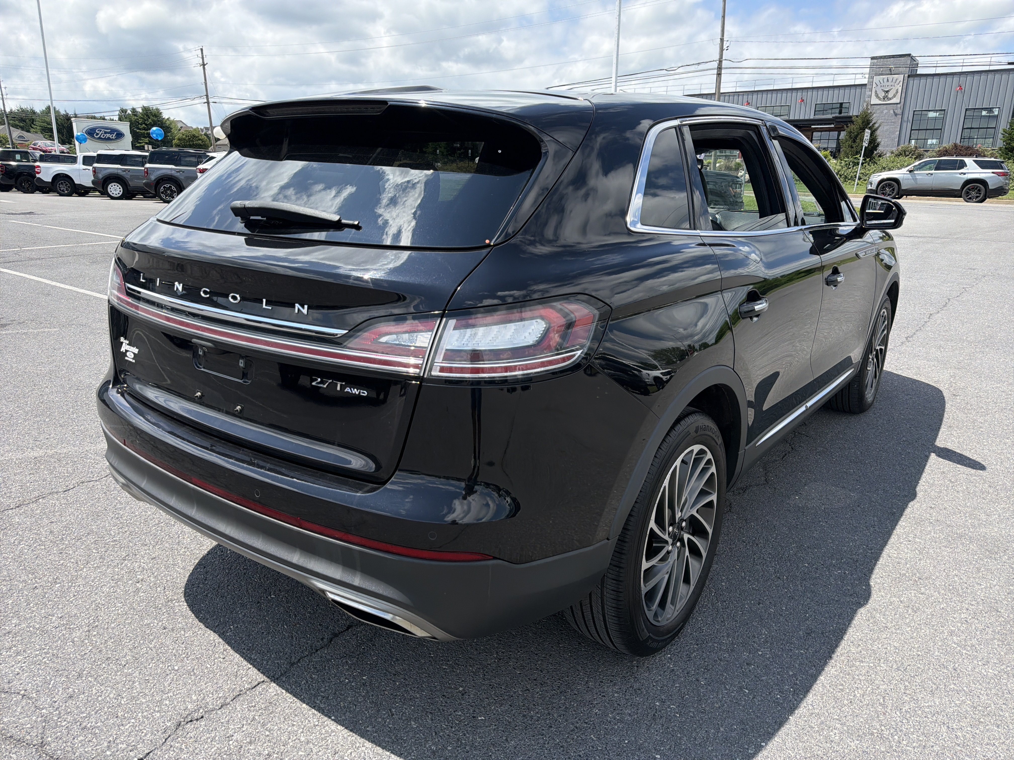 Used 2019 Lincoln Nautilus Reserve AWD/4WD video 3