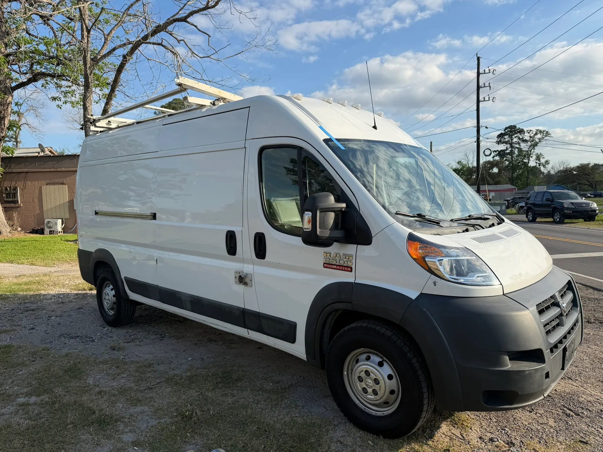 Used 2016 RAM ProMaster 2500 w/ Interior Convenience Group image 3