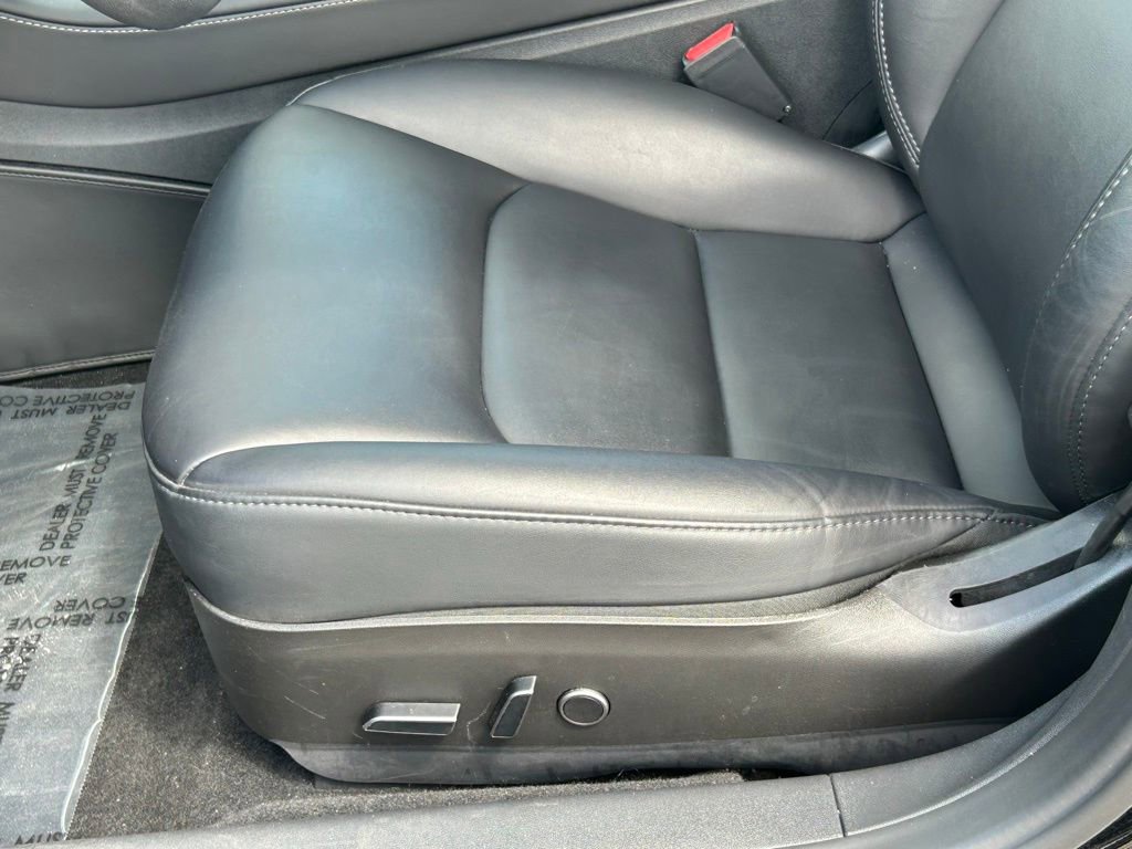 Used 2023 Tesla Model 3 Standard Range image 14