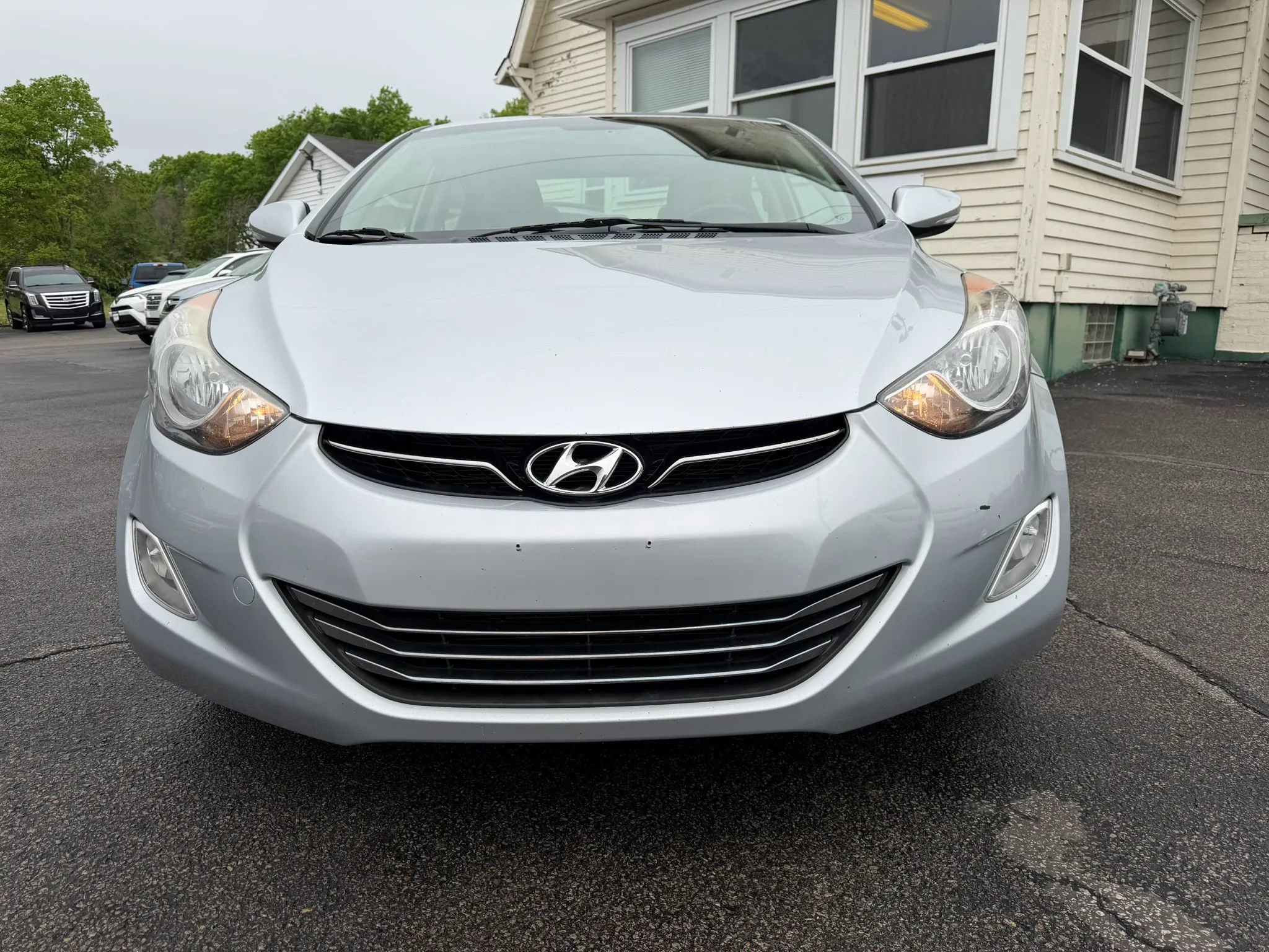 Used 2012 Hyundai Elantra Limited w/ Technology Pkg 5 FWD image 11
