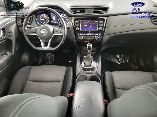 Used 2020 Nissan Rogue SV image 35