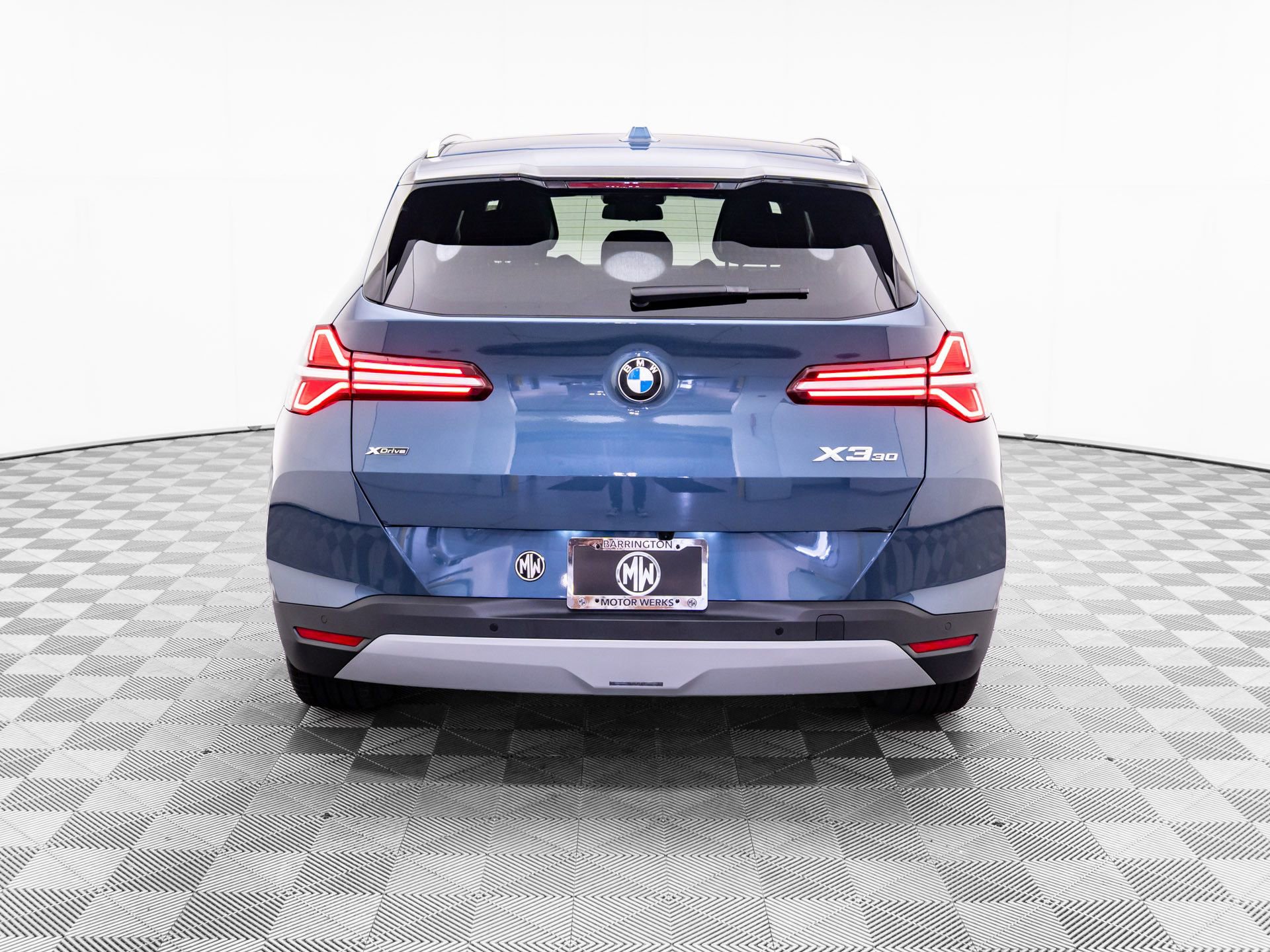 Certified 2026 BMW X3 xDrive30 w/ Premium Package AWD/4WD image 4