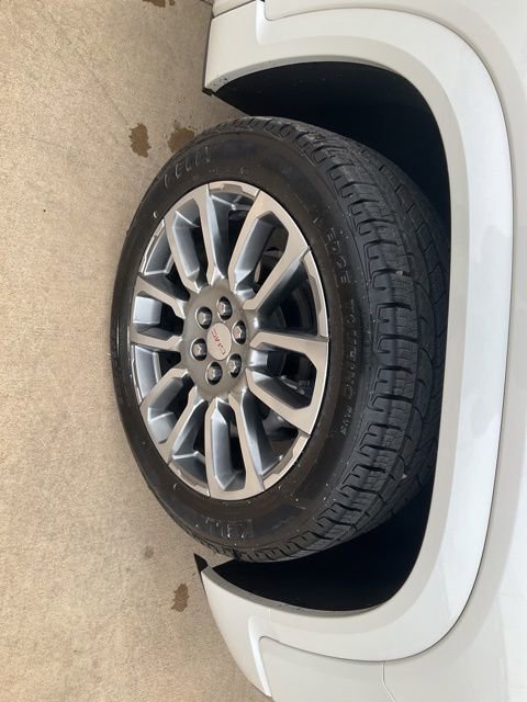 Used 2023 GMC Acadia Denali w/ Denali Technology Package image 36