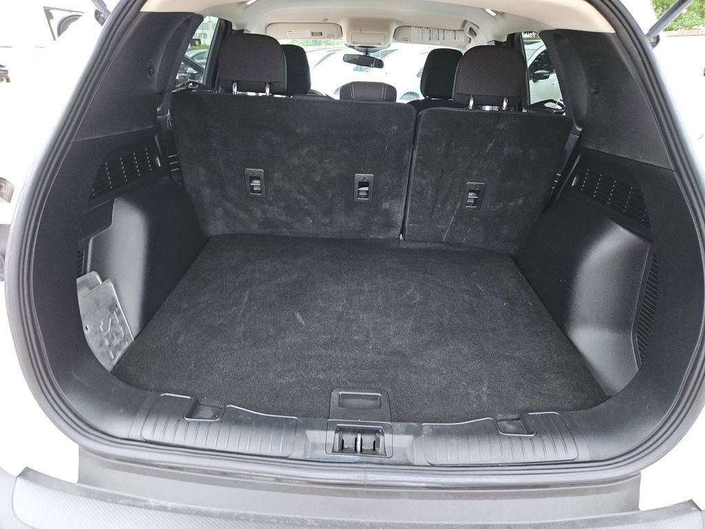 Used 2025 Ford Escape Active AWD/4WD image 24