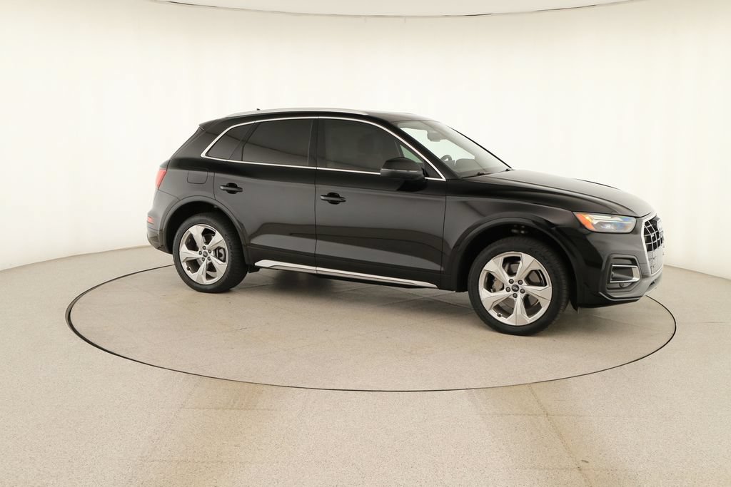 Used 2021 Audi Q5 2.0T Premium Plus w/ Premium Plus Package AWD/4WD image 9