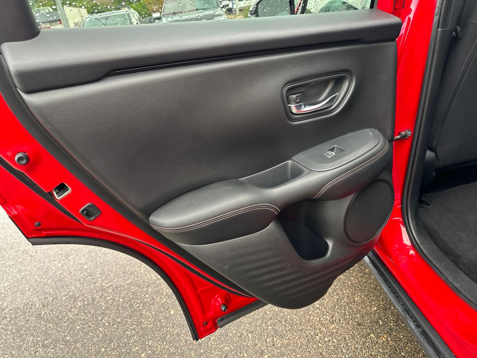 Used 2024 Honda HR-V Sport image 19