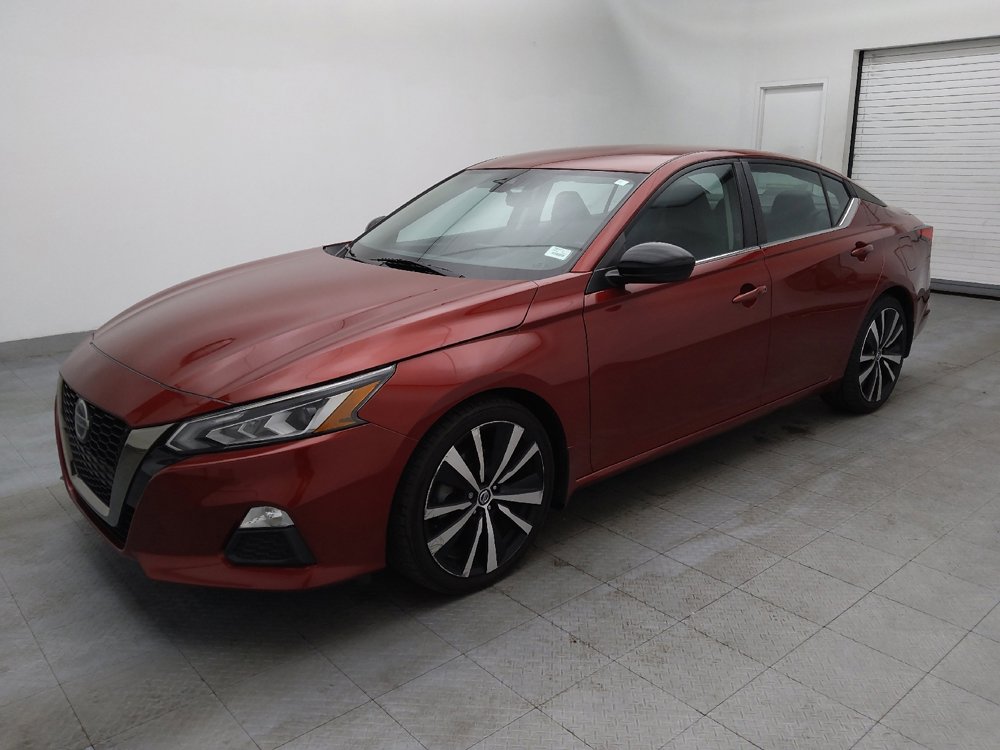 Used 2020 Nissan Altima 2.5 SR image 2