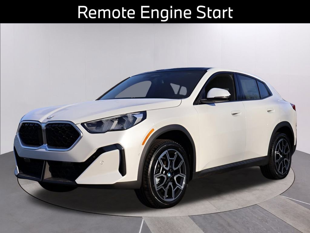 Certified 2025 BMW X2 xDrive28i w/ Technology Package image 5