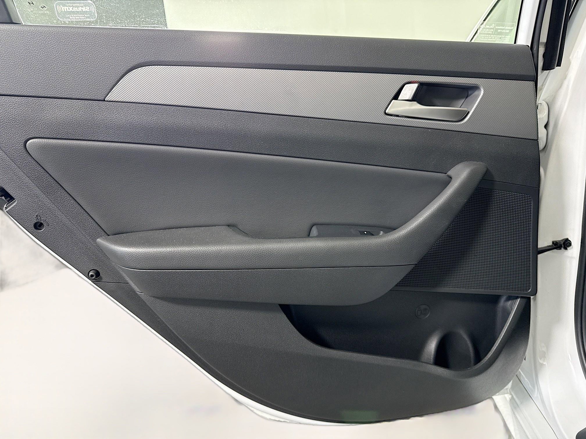 Used 2019 Hyundai Sonata SEL w/ Tech Package 02 FWD image 26