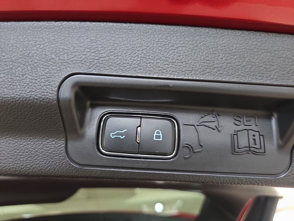 Used 2023 Ford Explorer ST w/ Equipment Group 401A AWD/4WD image 31