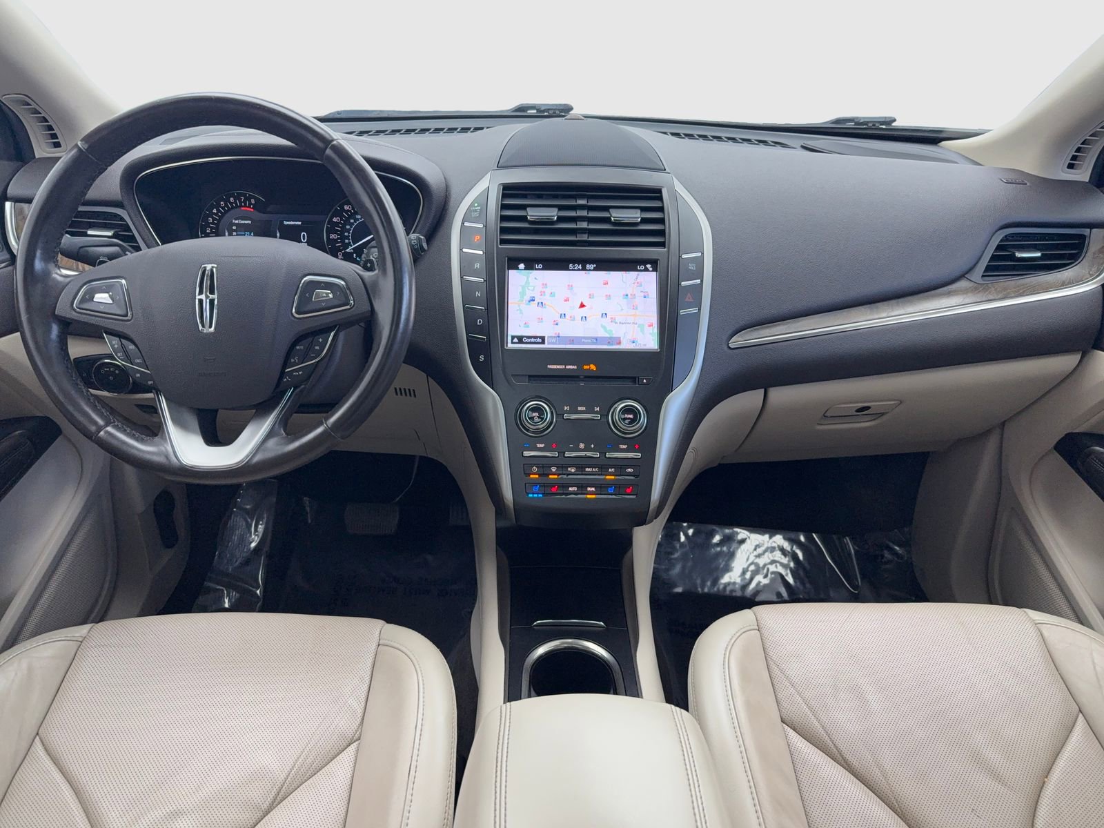 Used 2017 Lincoln MKC Reserve w/ Lincoln MKC Climate Package image 17