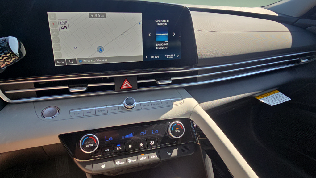 New 2026 Hyundai Elantra Limited FWD image 21