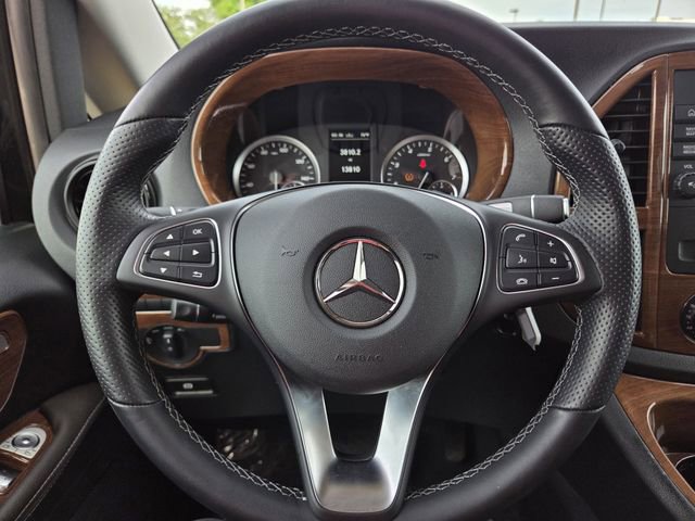 Used 2023 Mercedes-Benz Metris Passenger image 23