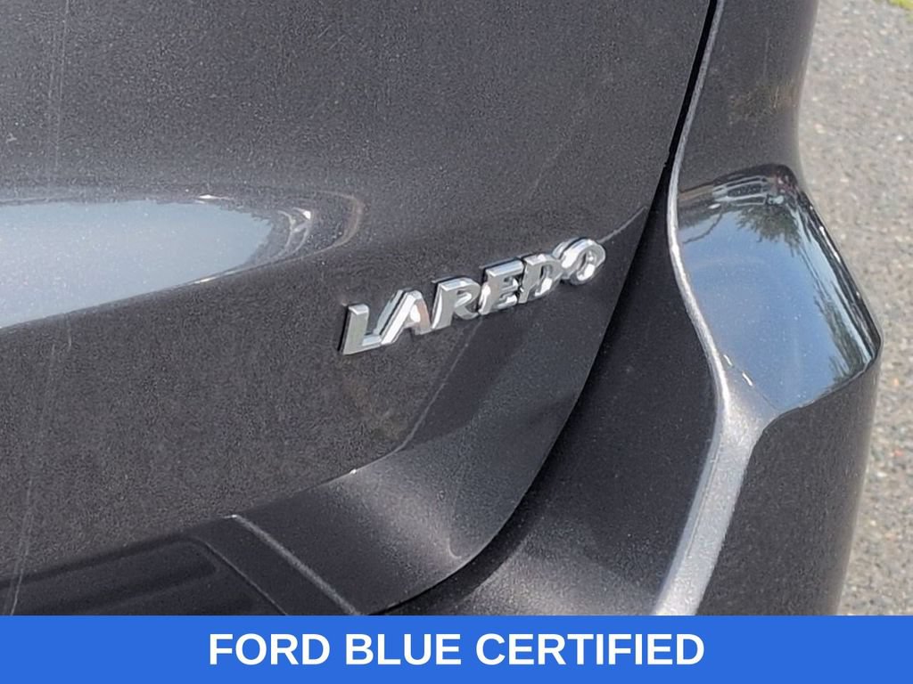 Used 2021 Jeep Grand Cherokee Laredo AWD/4WD image 27
