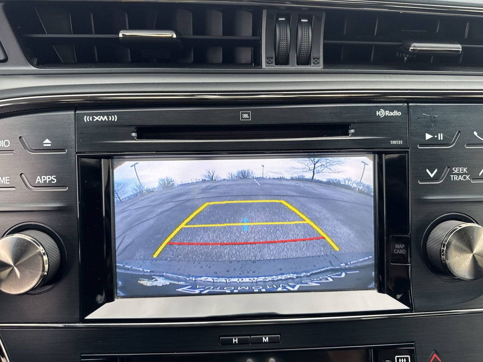 Used 2016 Toyota Avalon Limited w/ Toyota Safety Sense Package image 15