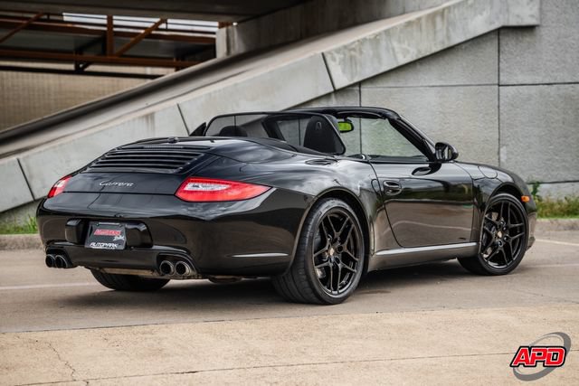 Used 2010 Porsche 911 Carrera RWD image 41