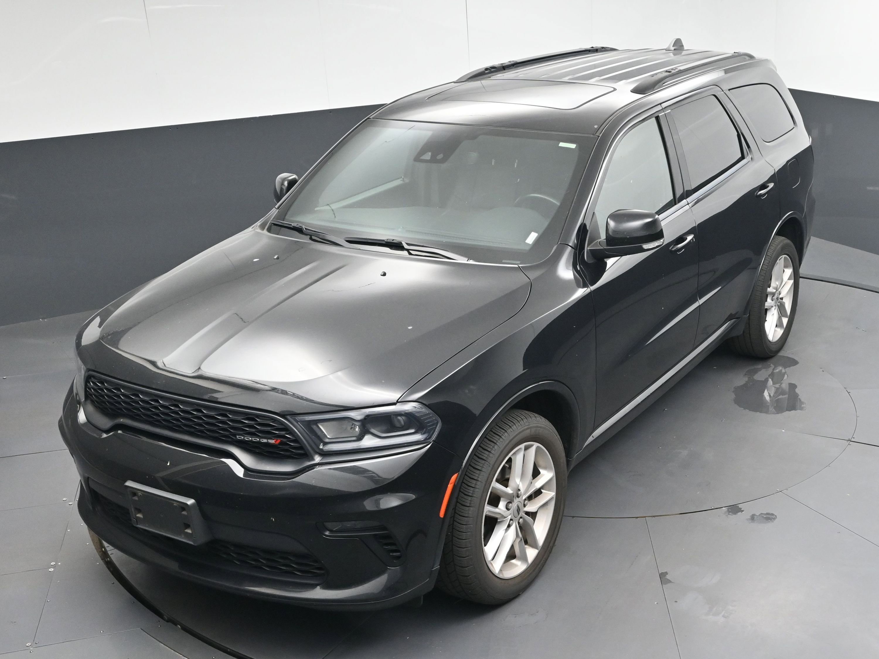 Used 2023 Dodge Durango GT image 31