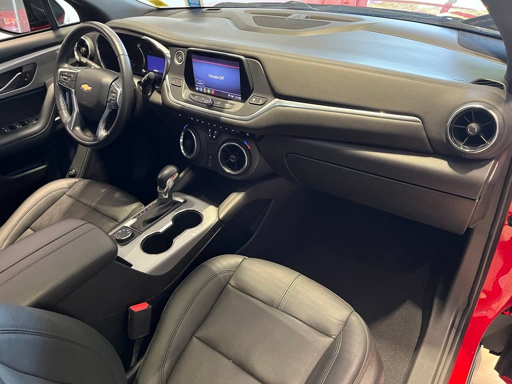 Used 2022 Chevrolet Blazer LT w/ Midnight/Sport Edition AWD/4WD image 36