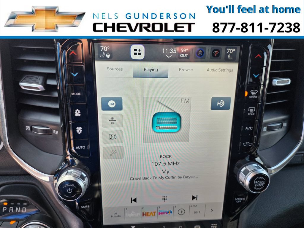 Used 2023 RAM 1500 Laramie AWD/4WD image 23