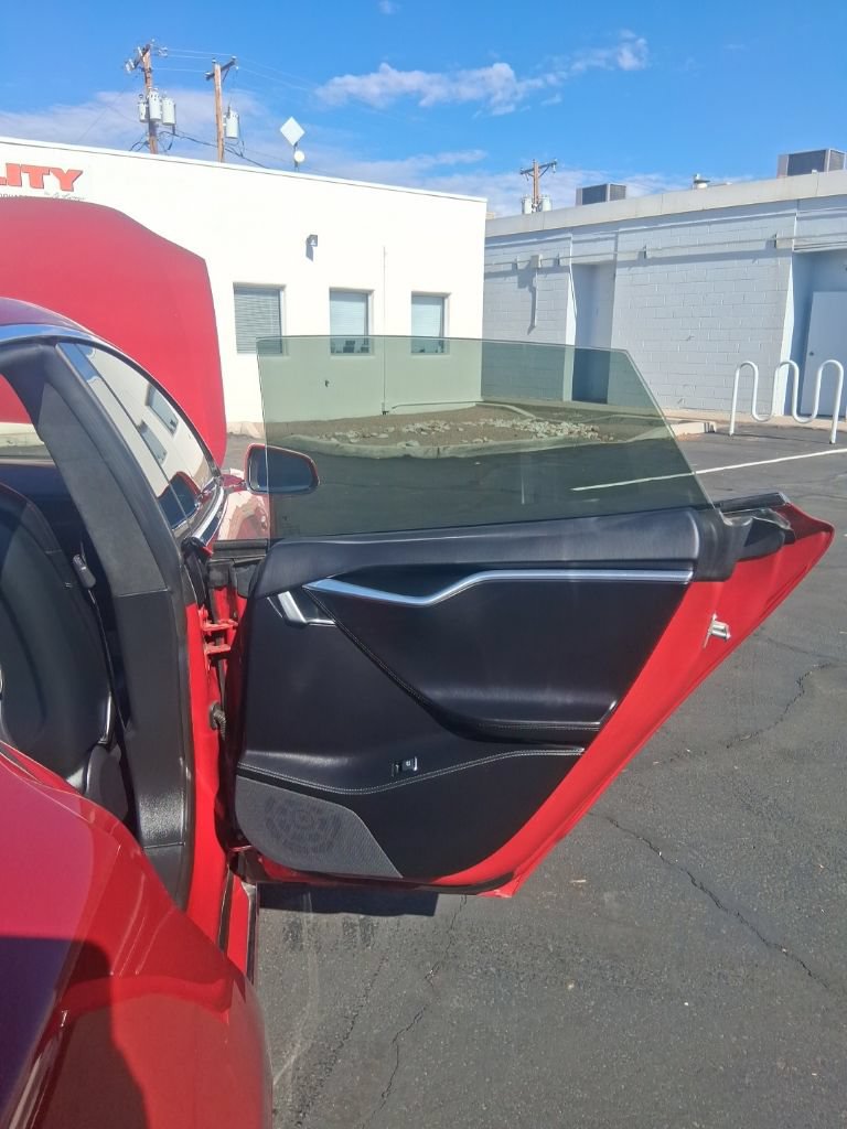Used 2016 Tesla Model S 75D AWD/4WD image 8
