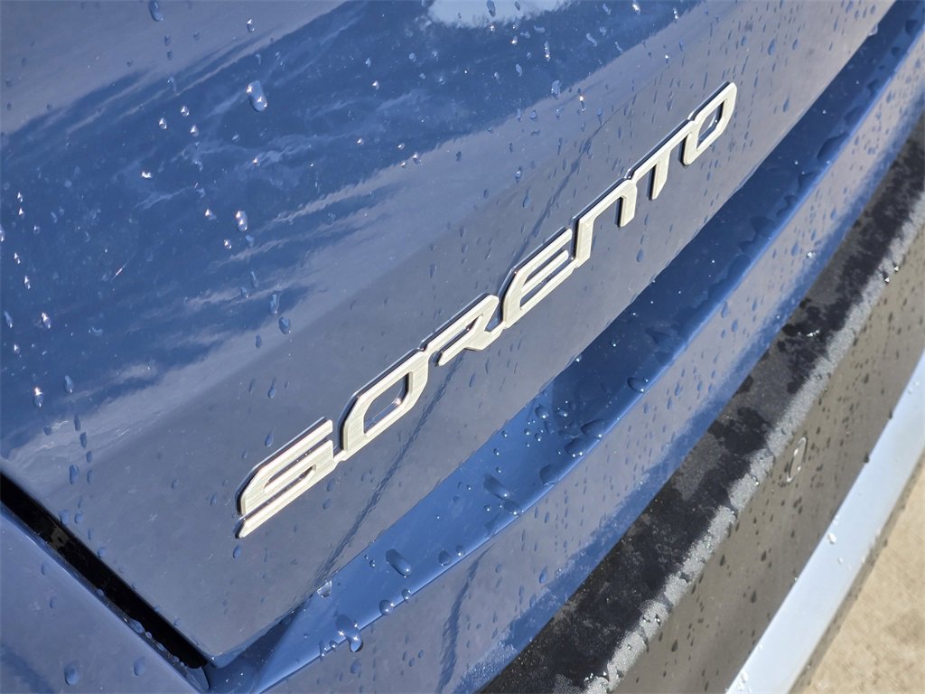 New 2026 Kia Sorento S image 7