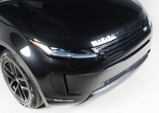 Used 2025 Land Rover Range Rover Evoque S image 29