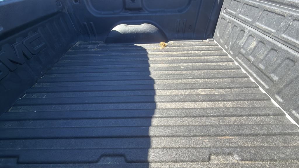 Used 2018 GMC Sierra 1500 SLT image 15