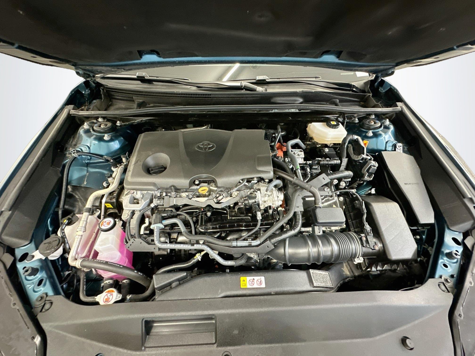 Used 2025 Toyota Camry SE FWD image 34