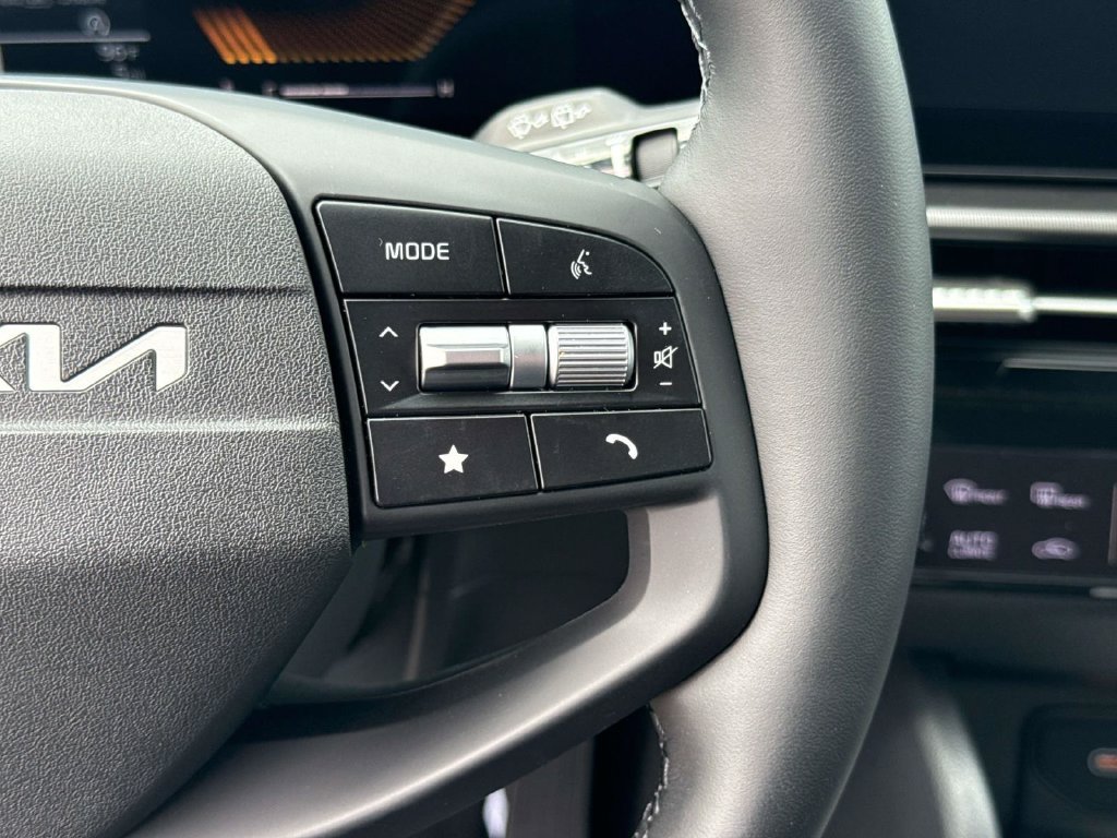 New 2027 Kia Sportage EX FWD image 24