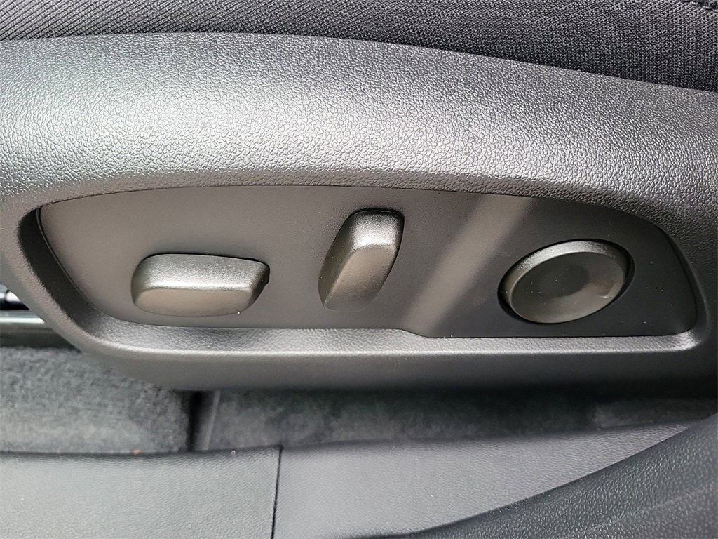 New 2026 GMC Terrain AT4 image 17