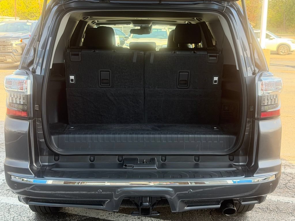 Used 2021 Toyota 4Runner Limited RWD image 8