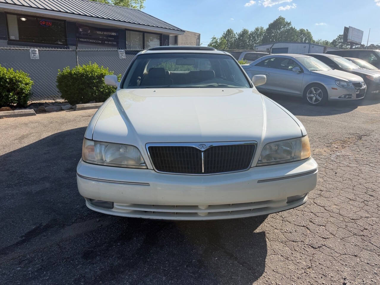Used 1998 INFINITI Q45 Touring RWD image 2