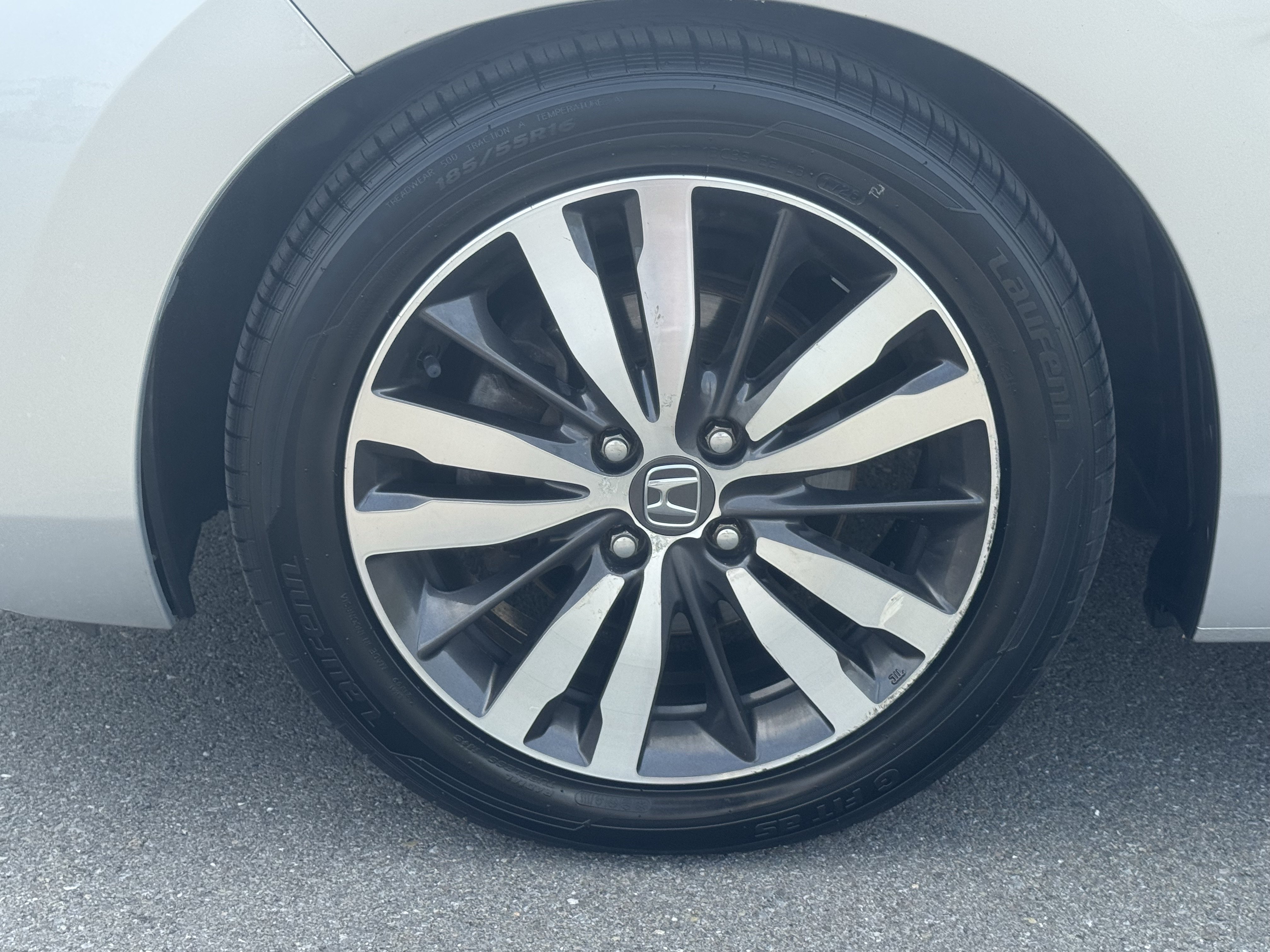 Used 2016 Honda Fit EX image 11