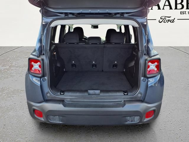 Used 2023 Jeep Renegade Altitude w/ Convenience Group I AWD/4WD image 10