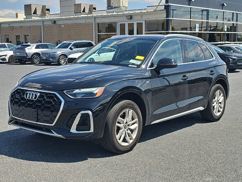 Certified 2023 Audi Q5 2.0T Premium w/ Convenience Package AWD/4WD image 16
