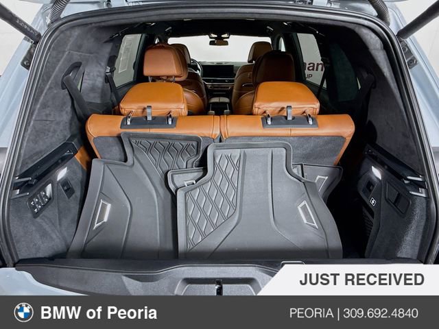 Used 2024 BMW X7 M60i w/ Executive Package image 28
