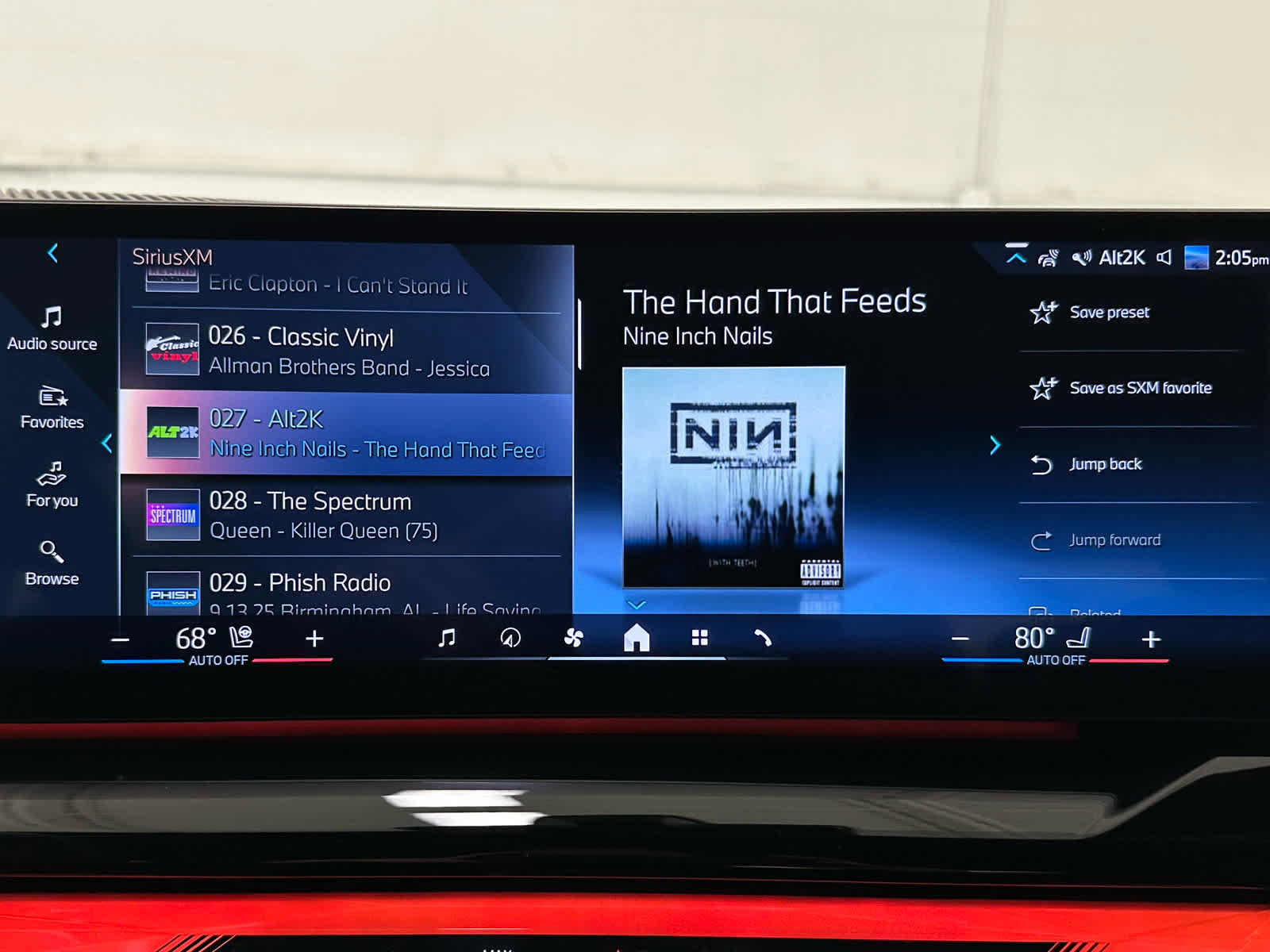 Used 2025 BMW i5 xDrive40 w/ M Sport Package AWD/4WD image 31