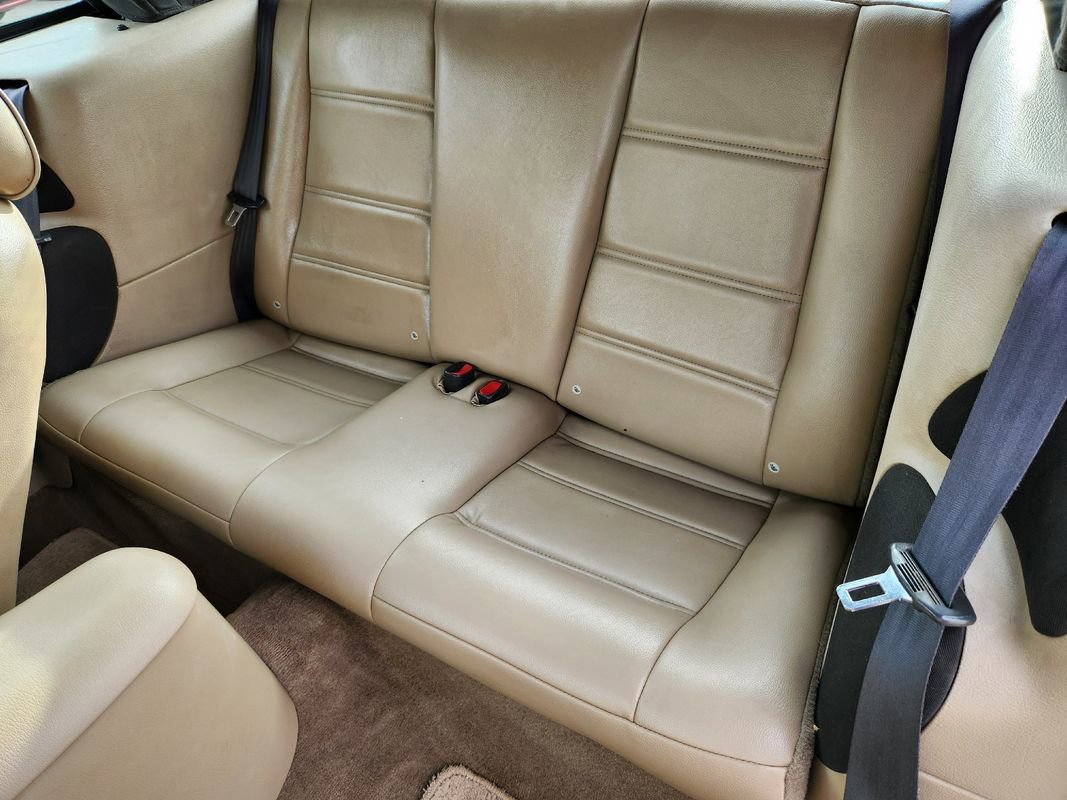 Used 2004 Ford Mustang Convertible image 32