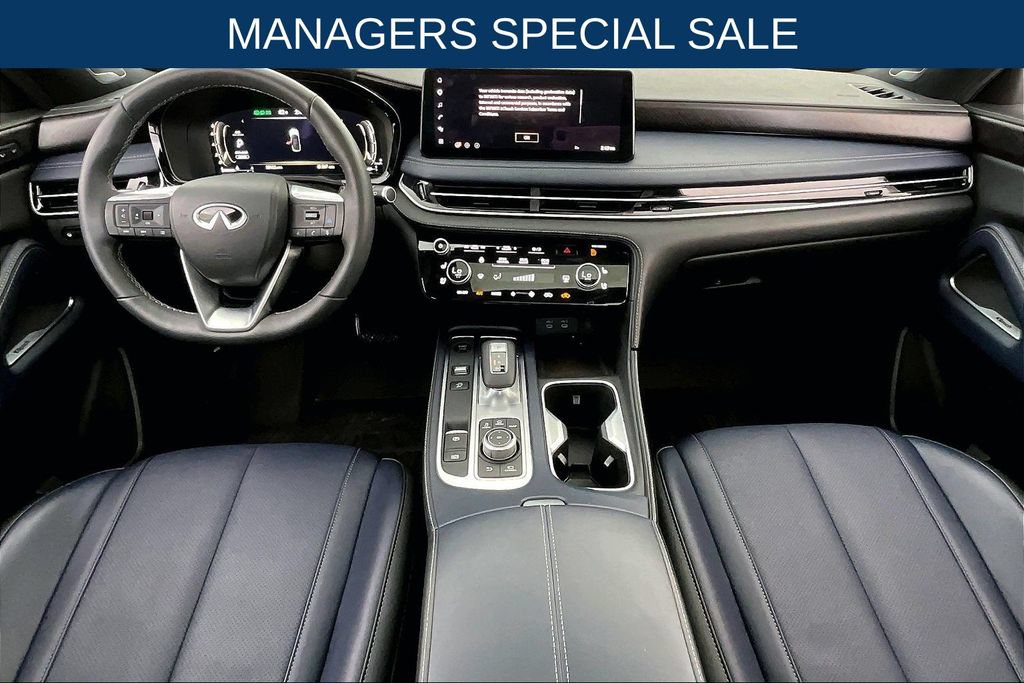 Certified 2026 INFINITI QX60 Sport w/ Dark Cargo Package AWD/4WD image 17