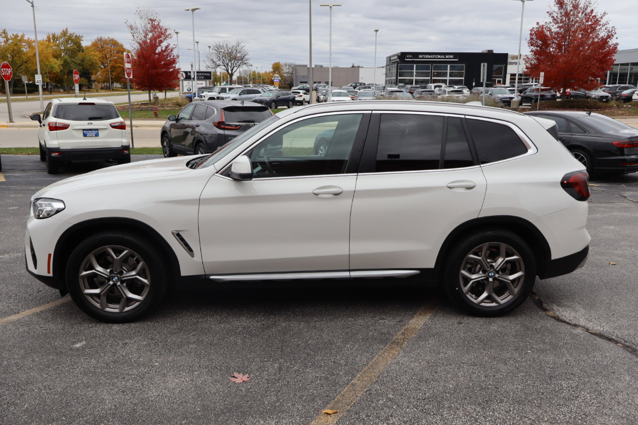 Used 2022 BMW X3 xDrive30i w/ Premium Package 2 image 4