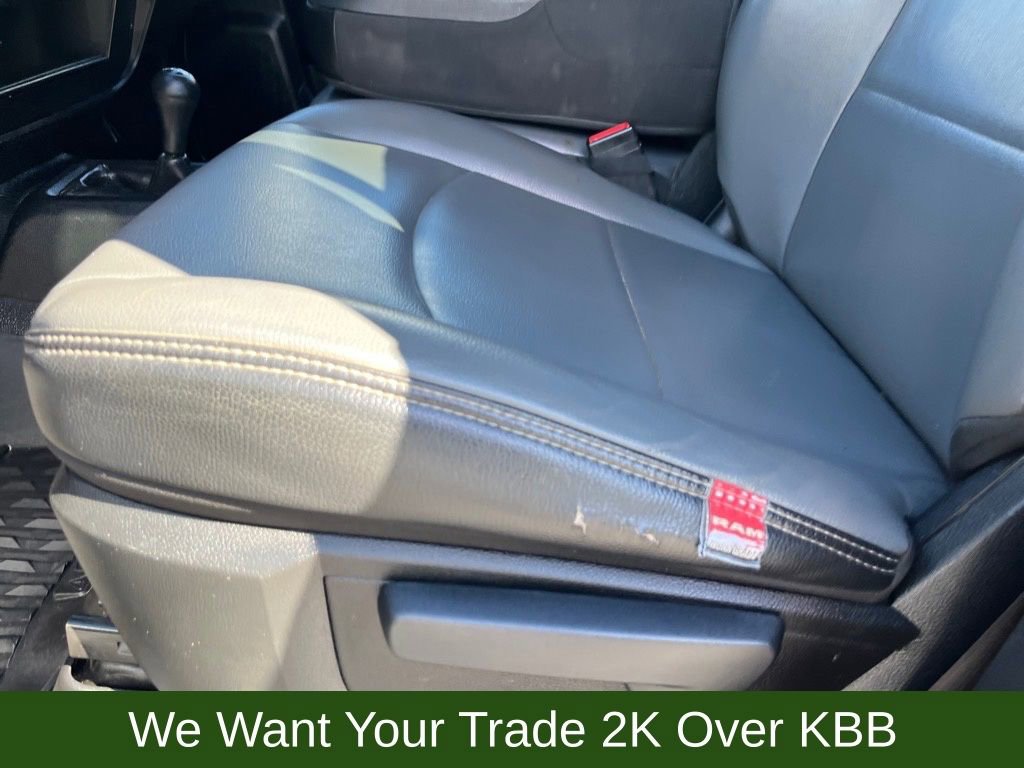 Used 2022 RAM 3500 Tradesman w/ Chrome Appearance Group image 10