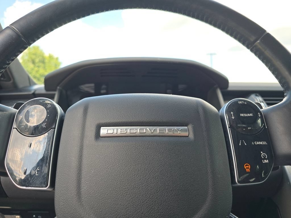 Used 2019 Land Rover Discovery HSE AWD/4WD image 31