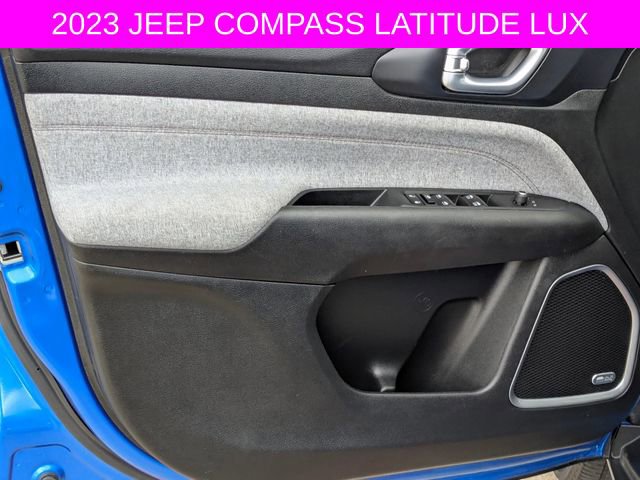 Used 2023 Jeep Compass Latitude w/ Sun and Sound Group image 12