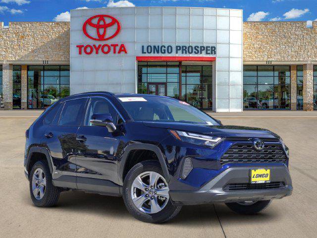 Certified 2025 Toyota RAV4 XLE AWD/4WD image 1